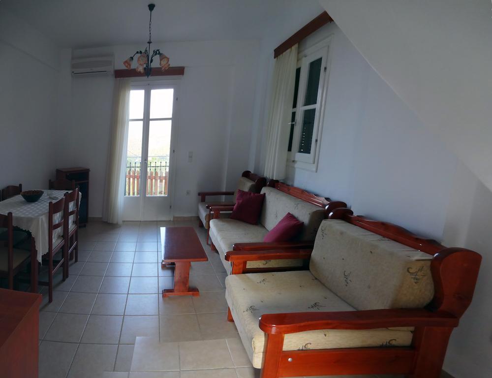 Iriana Village Inn Stavros  Habitación foto